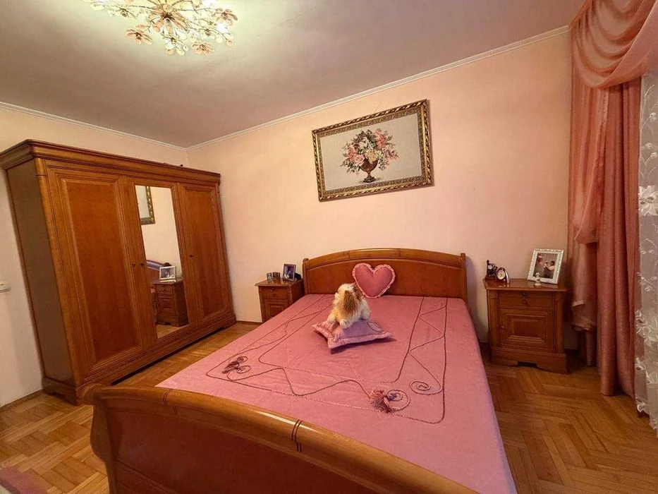 Продаж 3к квартири в Центрі міста