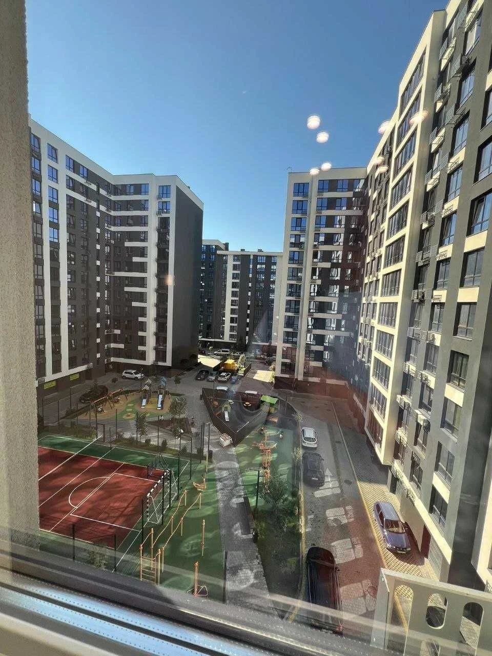 Продам сучасну 1к.квартиру з євроремонтом