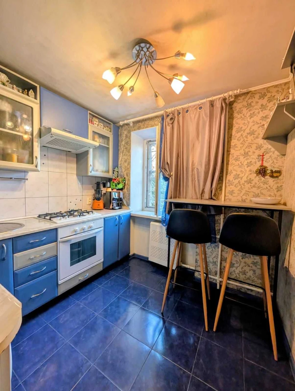 ID 42854 | 1к ЗаготЗерно | 30 м² | 2/5 | Високий теплий пове