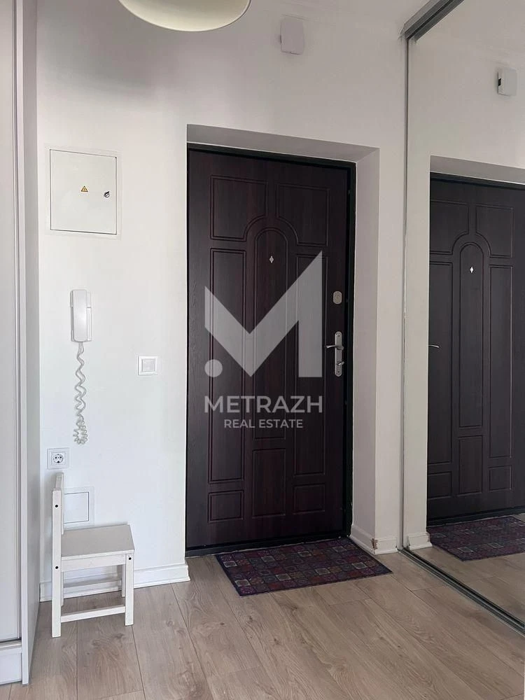 Продам 1 кімнатну ЖК Кришталеві Джерела, вул Метрологічна 11