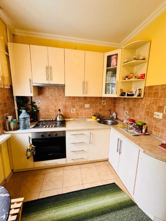 Продаж 2 кімн біля ПАрку, П.Козицького 3