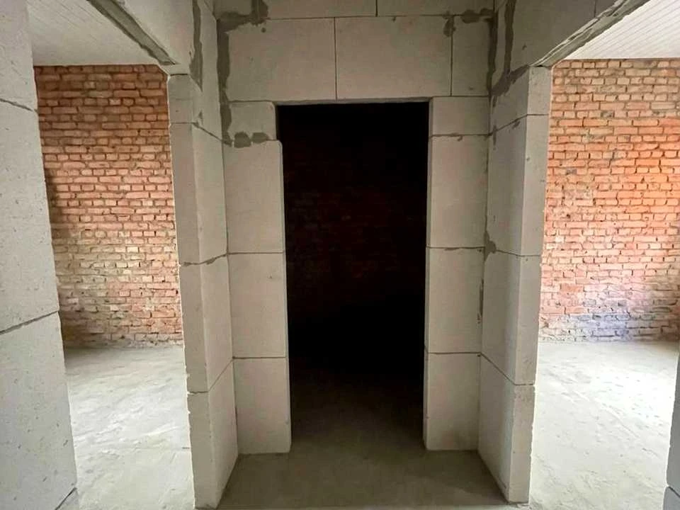 Будинок. Київ, Борова вул.