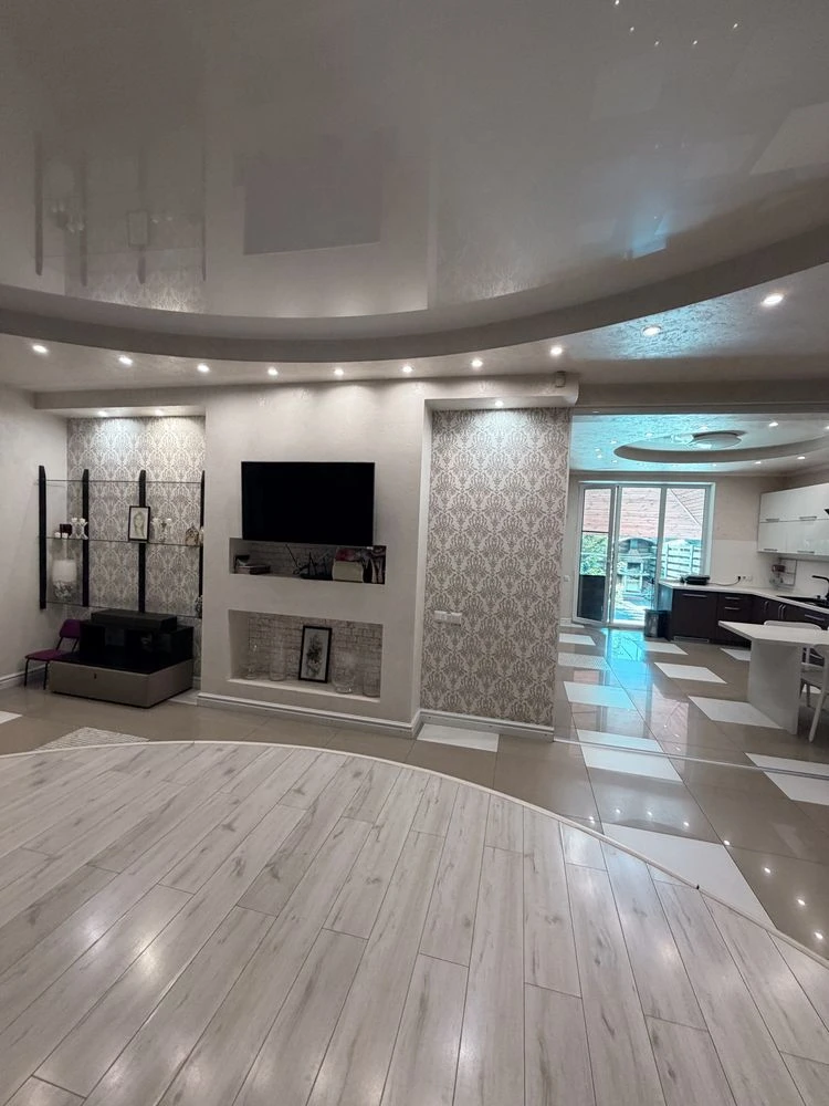 Будинок на Фонтані ( Чубаєвка) | 200 м² | Ремонт, меблі, гар