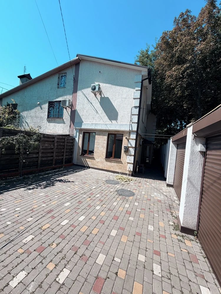 Будинок на Фонтані ( Чубаєвка) | 200 м² | Ремонт, меблі, гар
