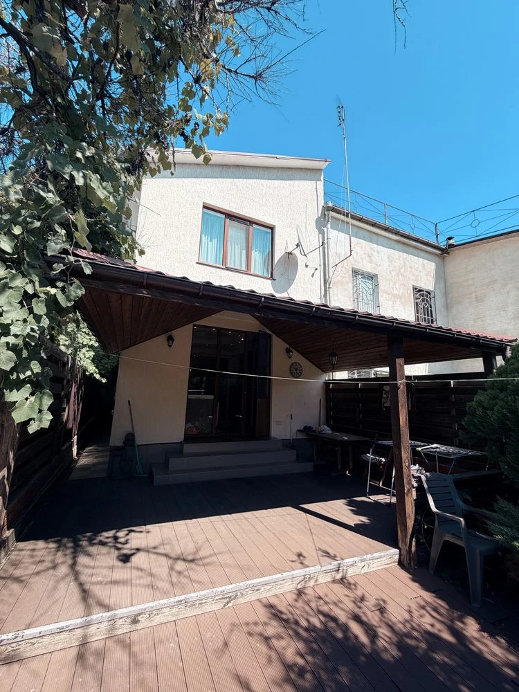 Будинок на Фонтані ( Чубаєвка) | 200 м² | Ремонт, меблі, гар