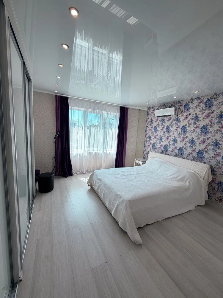 Будинок на Фонтані ( Чубаєвка) | 200 м² | Ремонт, меблі, гар