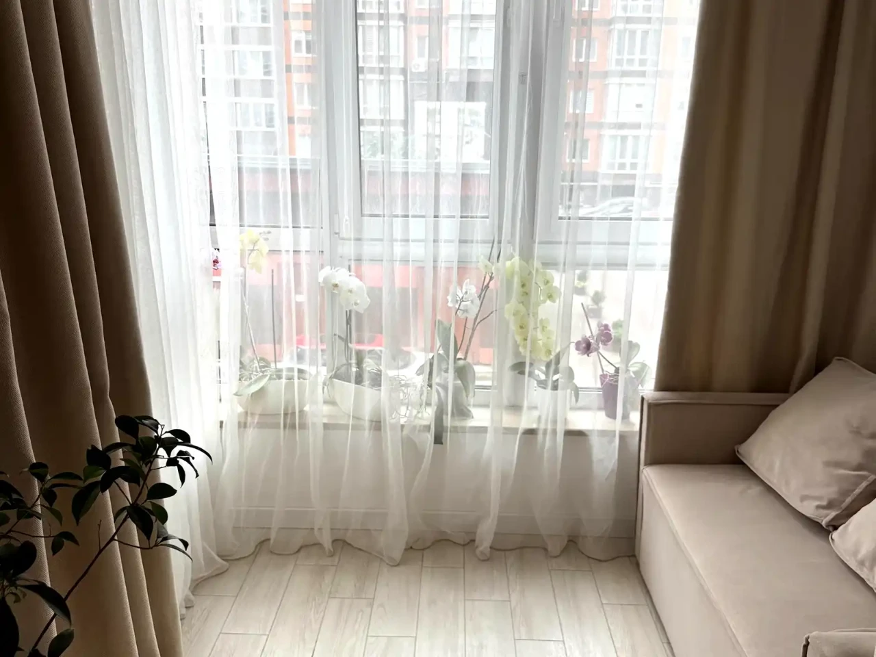 Продаж квартири 1-кімн. 51 м² 2/12 пов.