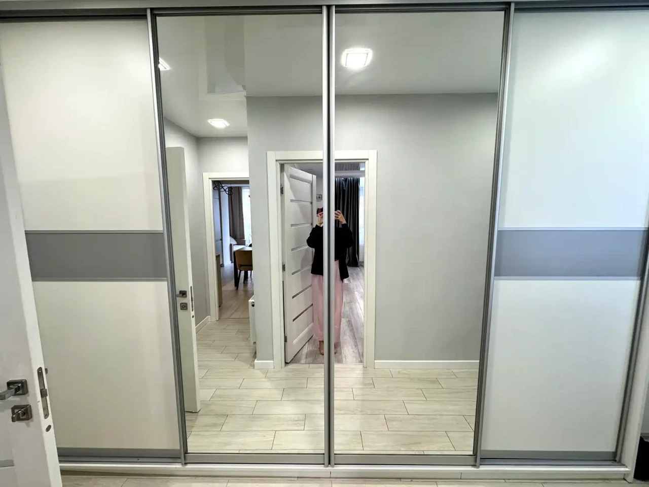 Продаж квартири 1-кімн. 51 м² 2/12 пов.