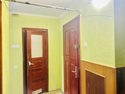Продаж 3-кімнатної квартири на вул. Науковій