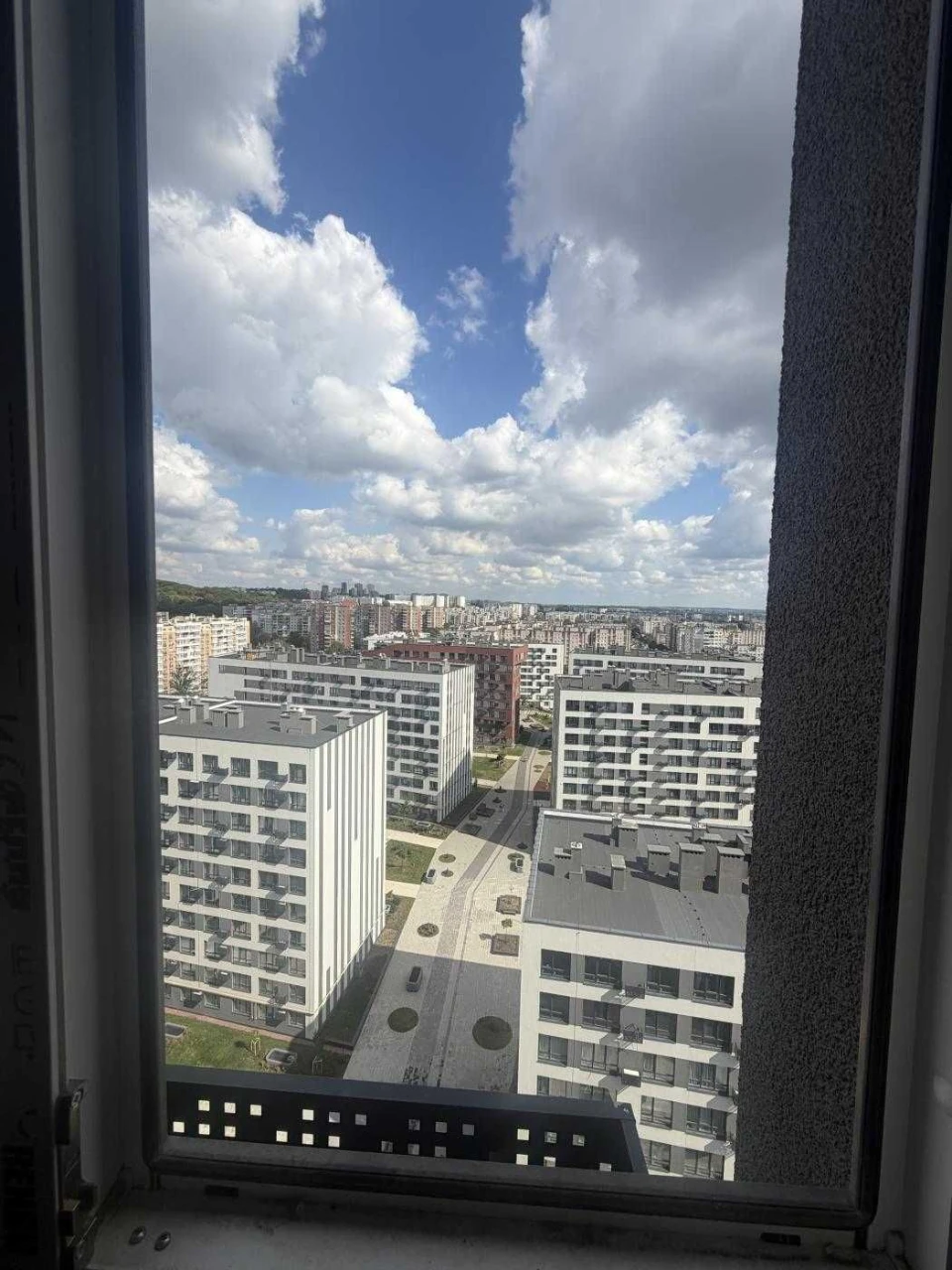 2 кімнатна, новобудова, без ремонту , Замарстинівська , Льві