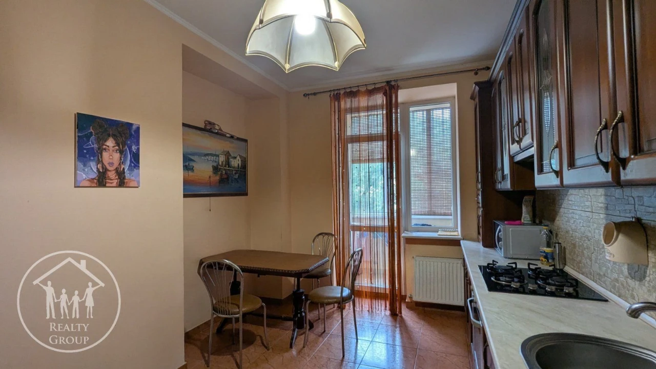 Продаж 2-кімнатної квартири 66м2 Наукова, Вікторія Гарден