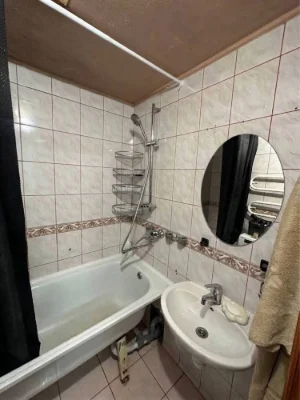 Продам 2 кімнатну Сихівський район