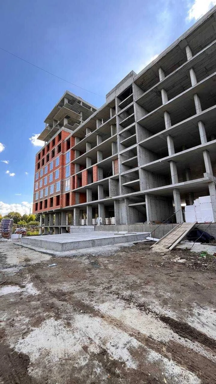 Продаж 2-кім.квартири вул. Стрийська біля озера, Бізнес-клас