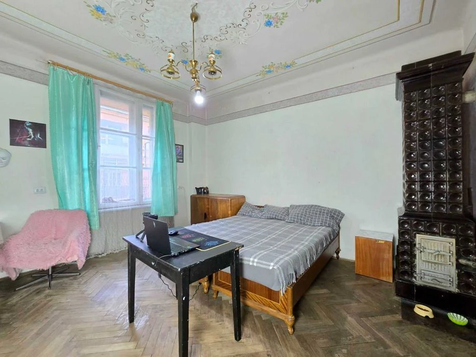 Продаж 2 кім квартири в центрі м. Львів вул. Франка 91 м. кв