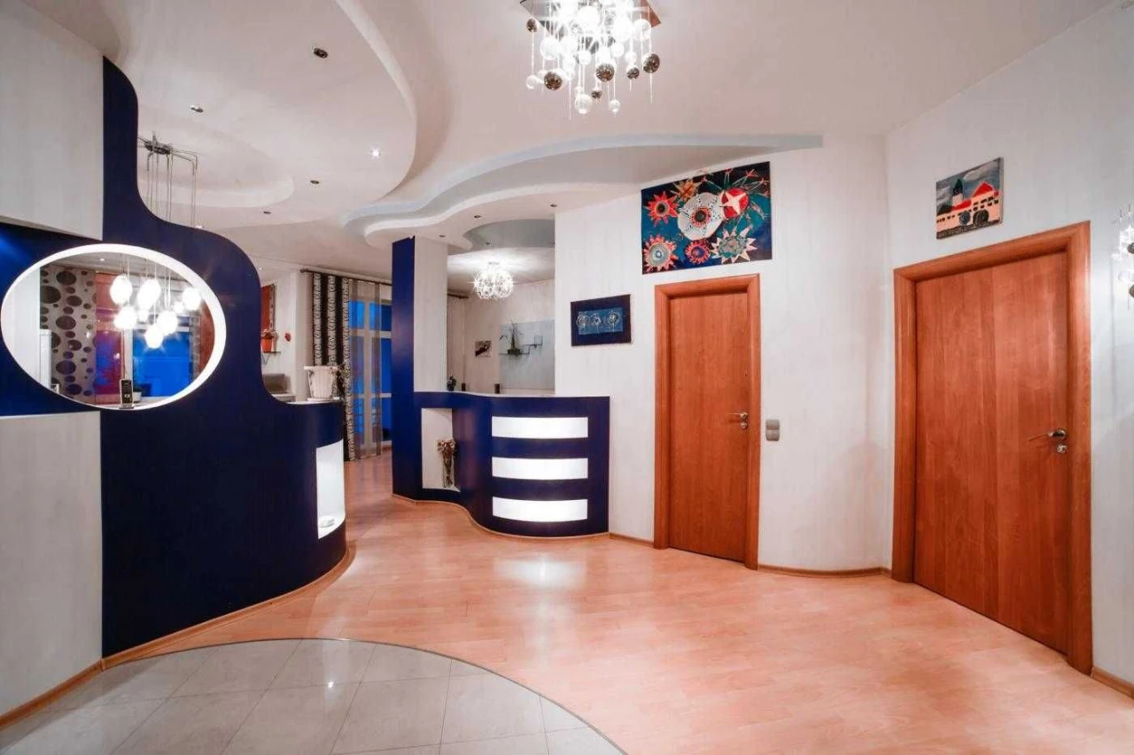 Продаж 3 кімнатної квартири, ближній центр, вулиця Мечнікова