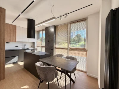 Sale of a 2-room apartment with designer renovation in a modern building