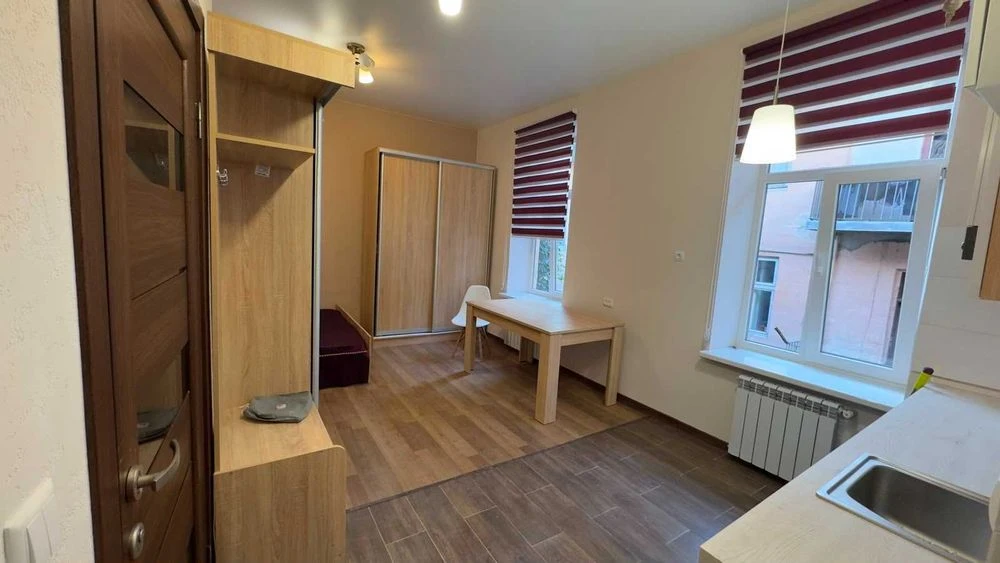 Продаж 1кім. квартири в ближньому центрі