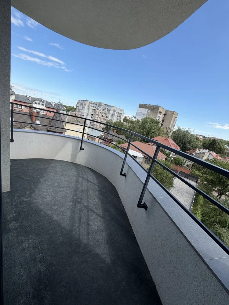 Продаж 2-х кімнатної квартири. Любомира  Романківа, Червона,