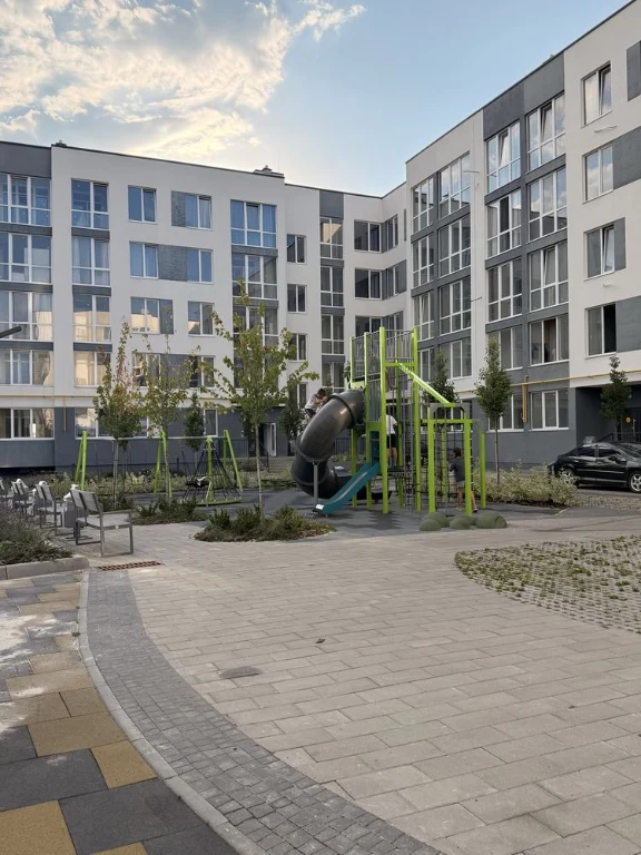 Продажа: 2 комн квартиры в новостройке