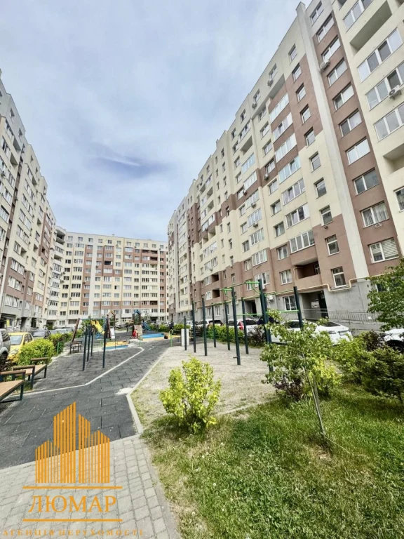 Sale of 1 room apartment in residential complex Ugorska 14