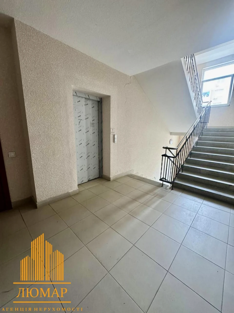 Продажа 1 ком. квартиры. в ЖК Венгерская 14