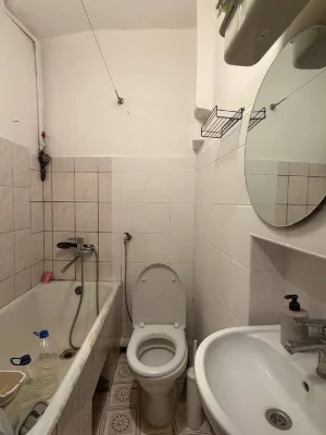 Продаж  3-кім. квартири по вул.  Патріарха Димитрія Яреми (