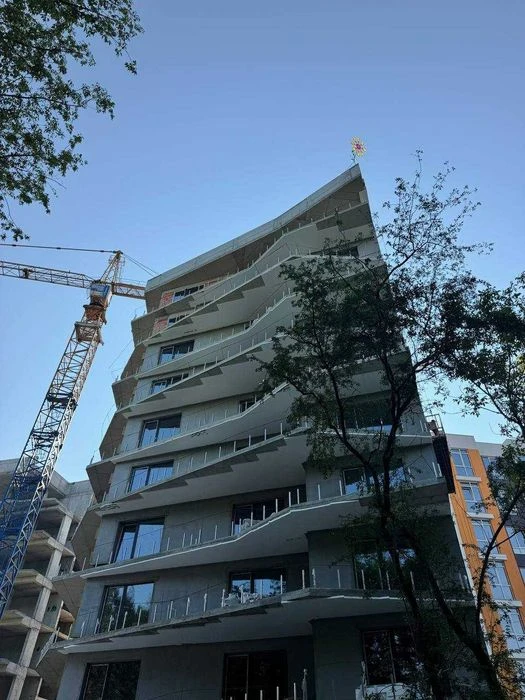 Продаж 2-кімнатної квартири 77,08 м2 у сучасному житловому к