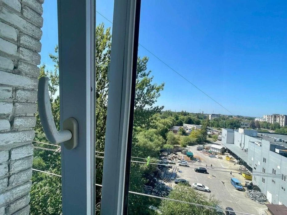 Продаж 1 кімнатна квартира по вул. Ряшівська
