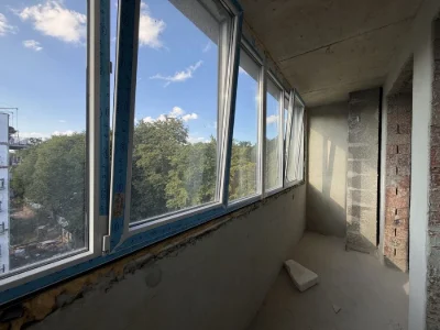 Однокімнатна квартира з видом на ліс на вул. Бережанська!