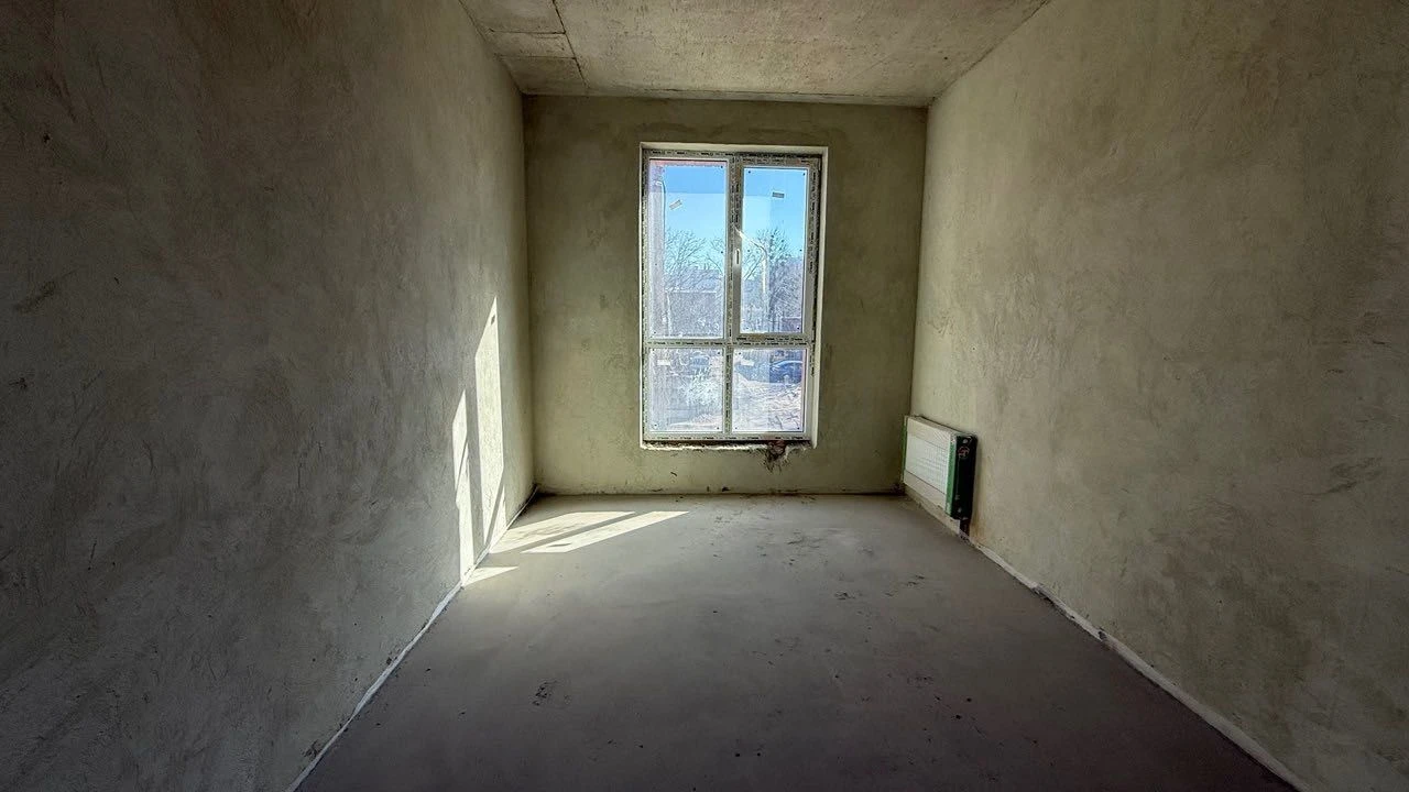 Здано Продаж 2-кім. квартири 82 м вул. Навроцького, 31