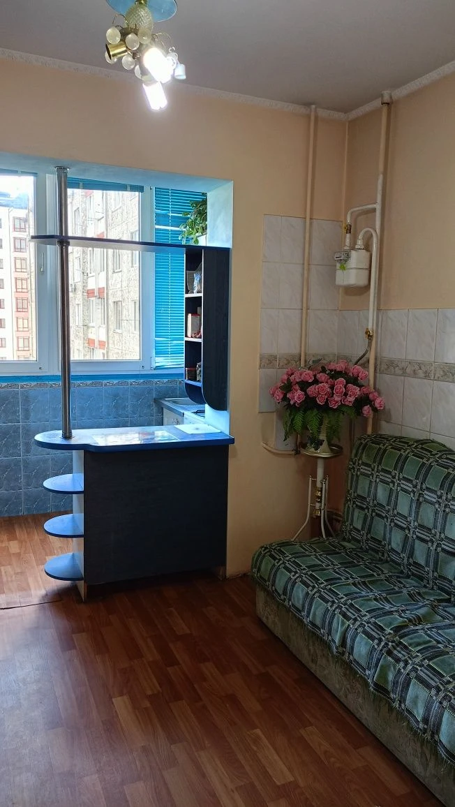 Продається 1 к.квартира по вул. Молодіжній