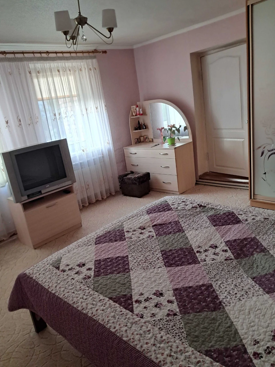 Продам пол дома в пос.Котляры