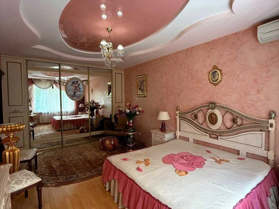 Квартира. Харків, Нескорених вул.
