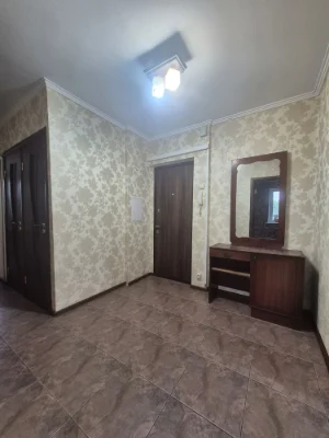 3-кімнатна квартира Рокосовського Ya