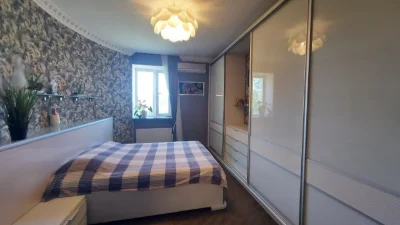 2-х кімнатна квартира 80м² з подвійним гаражем центр міста в