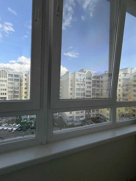 Продаж сучасної 1-кімнатної квартири (євродвушка) з автономн