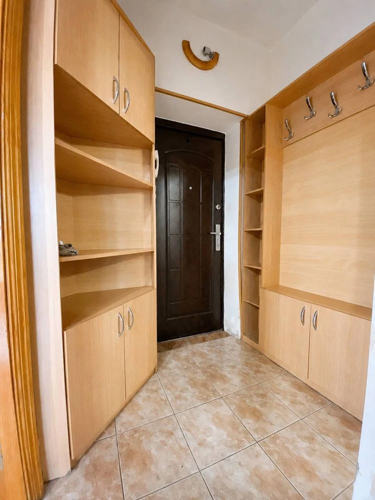 Продам 2 кімн.квартиру по вул.Льотна
