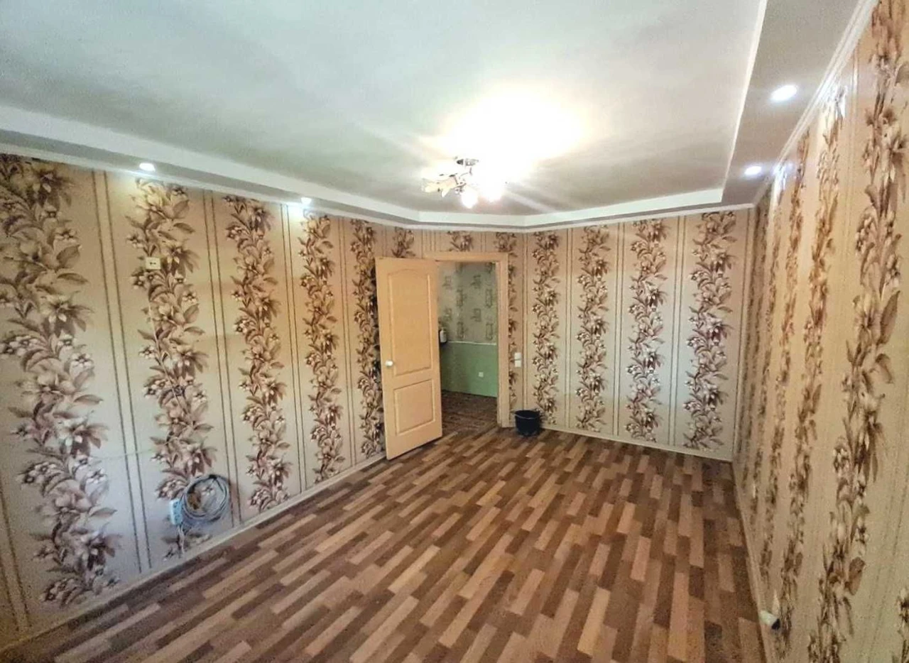СМ Продам 2 кімнатну квартиру проспект Перемоги район Танку