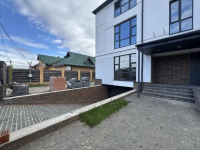 Ексклюзивна, 1кімн. кв. 54 м2 в будинку еліт класу!