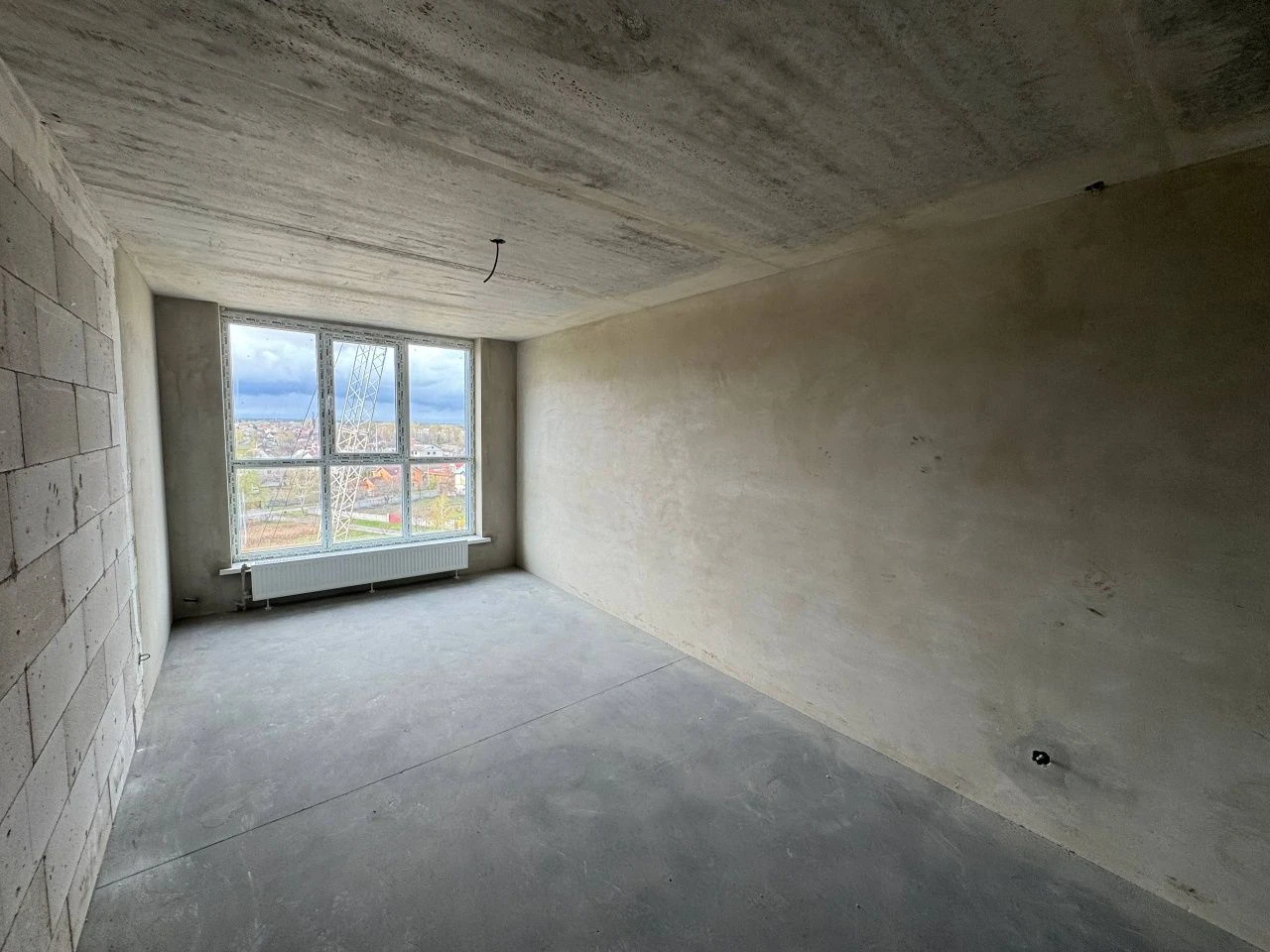 Продаж 1-кім. квартири 45 м², АВТОНОМНЕ опалення, виконанні
