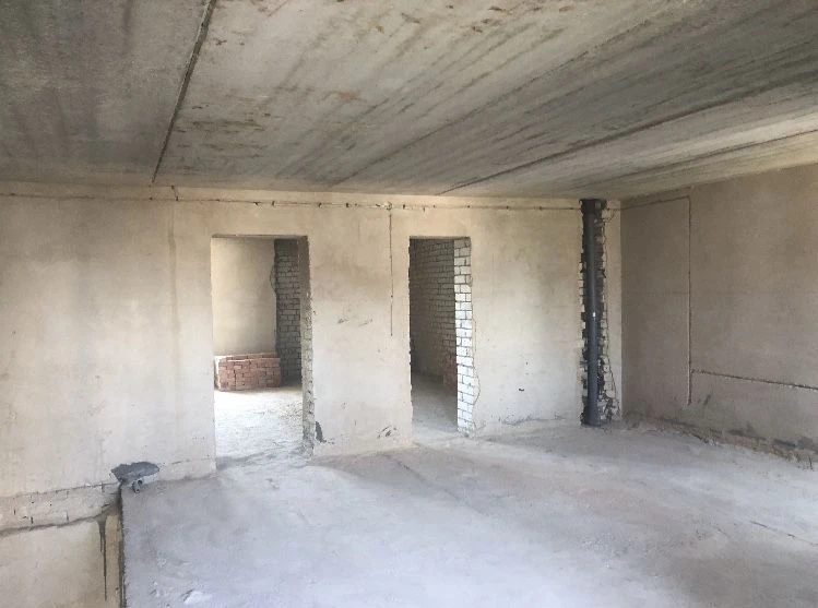 Продам дворівневу квартиру Масани