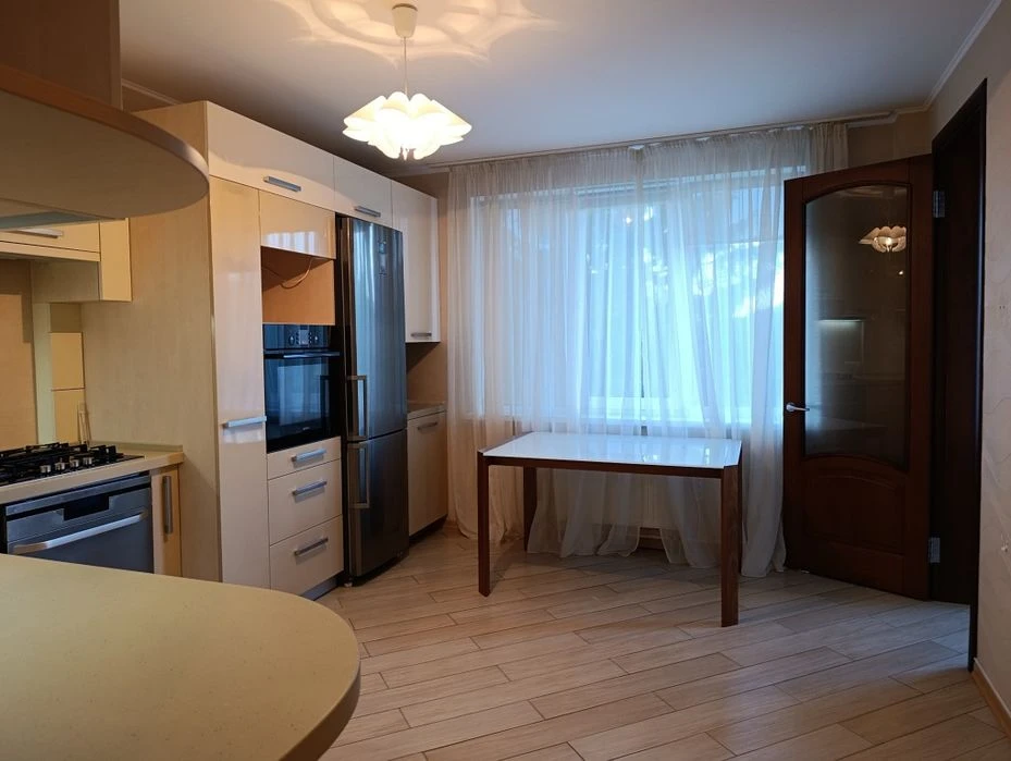 2-кімнатна квартира в центрі