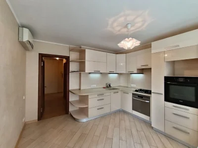 2-кімнатна квартира в центрі