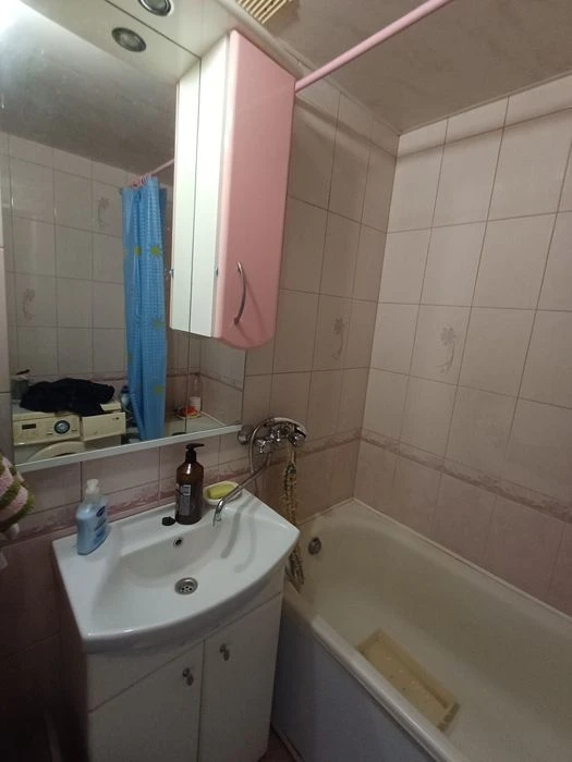 Продаж 1-кімнатної квартири в центрі,