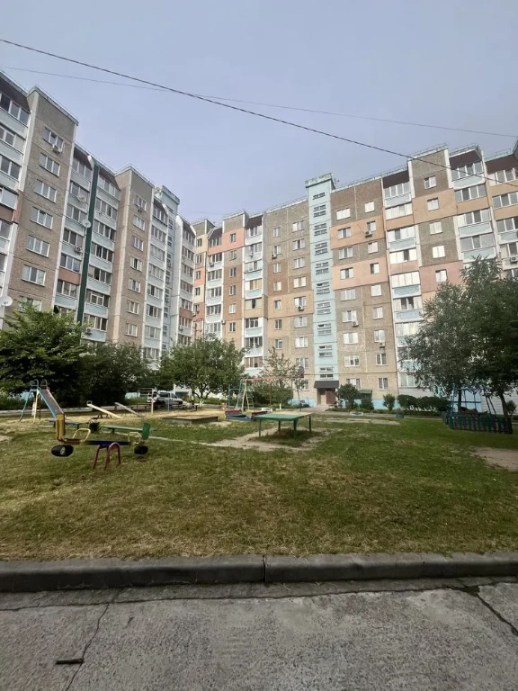 Продам 3- х кім. квартиру по вул. Кошевого
