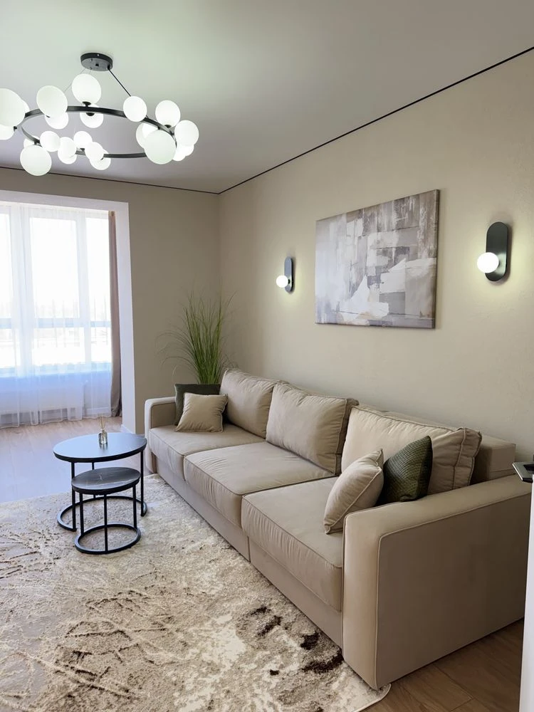 Продам! 2 кімн в центрі , автономка дизайнерський ремонт Пер