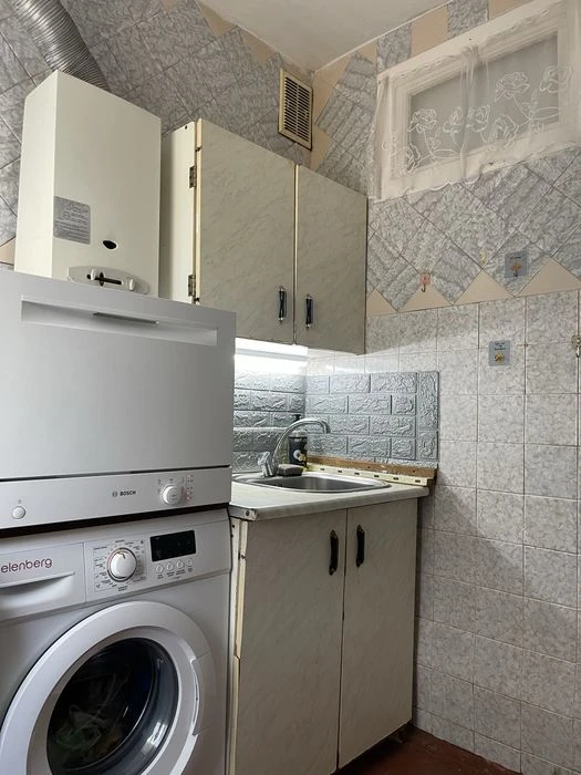 Продам‼️ДЕШЕВО‼️двустронню 2 кім.кв. ‼️Проспект Левка Лукʼян