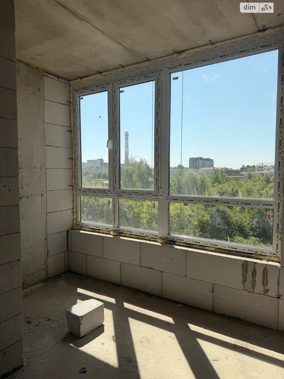 Продаж Квартира Виставка