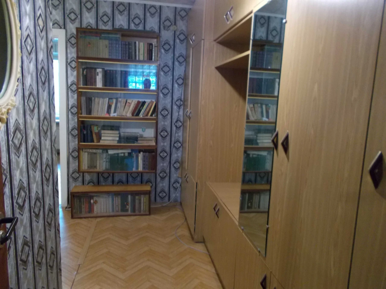Продам 2-х кімнатну квартиру 55 м2 3\13 поверх м. Чернігів