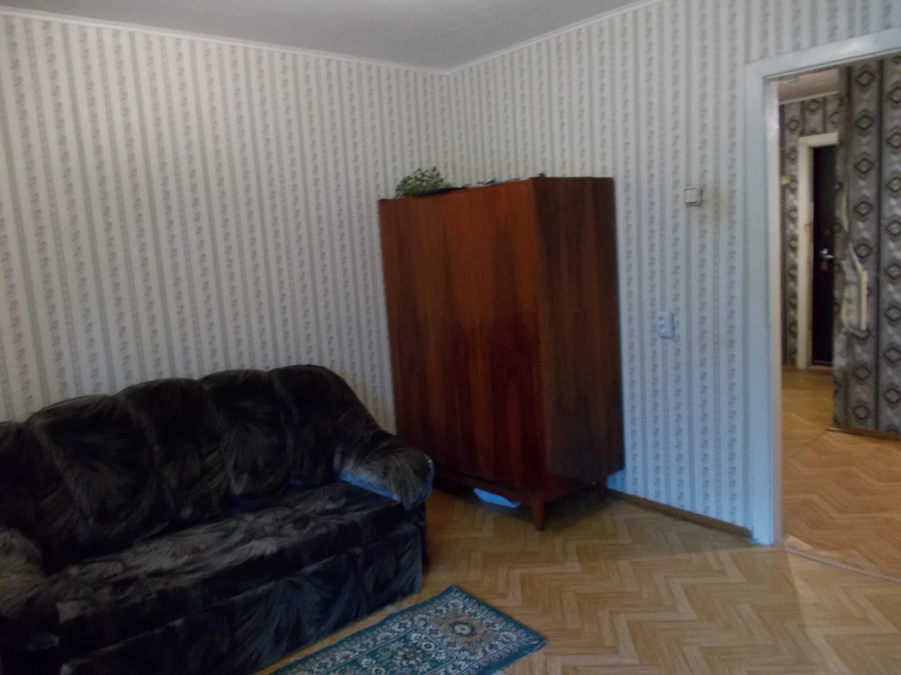 Продам 2-х кімнатну квартиру 55 м2 3\13 поверх м. Чернігів